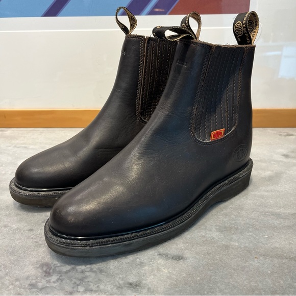 BOM Botas Y Botines brown Chelsea boots US sz 10 - Picture 1 of 13